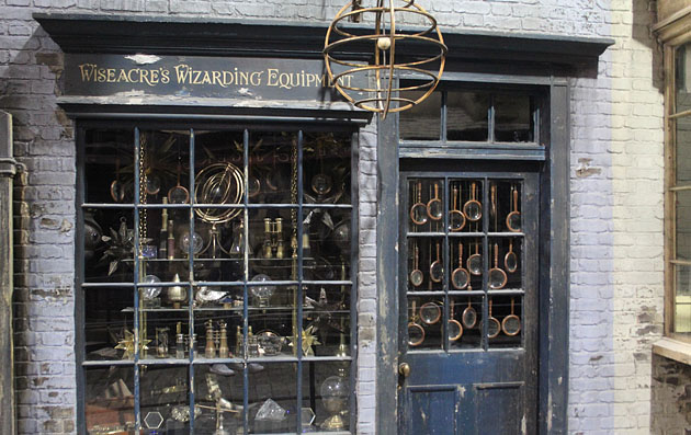 Тематический парк по книгам о Гарри Поттере Тематический парк по книгам о Гарри Поттере